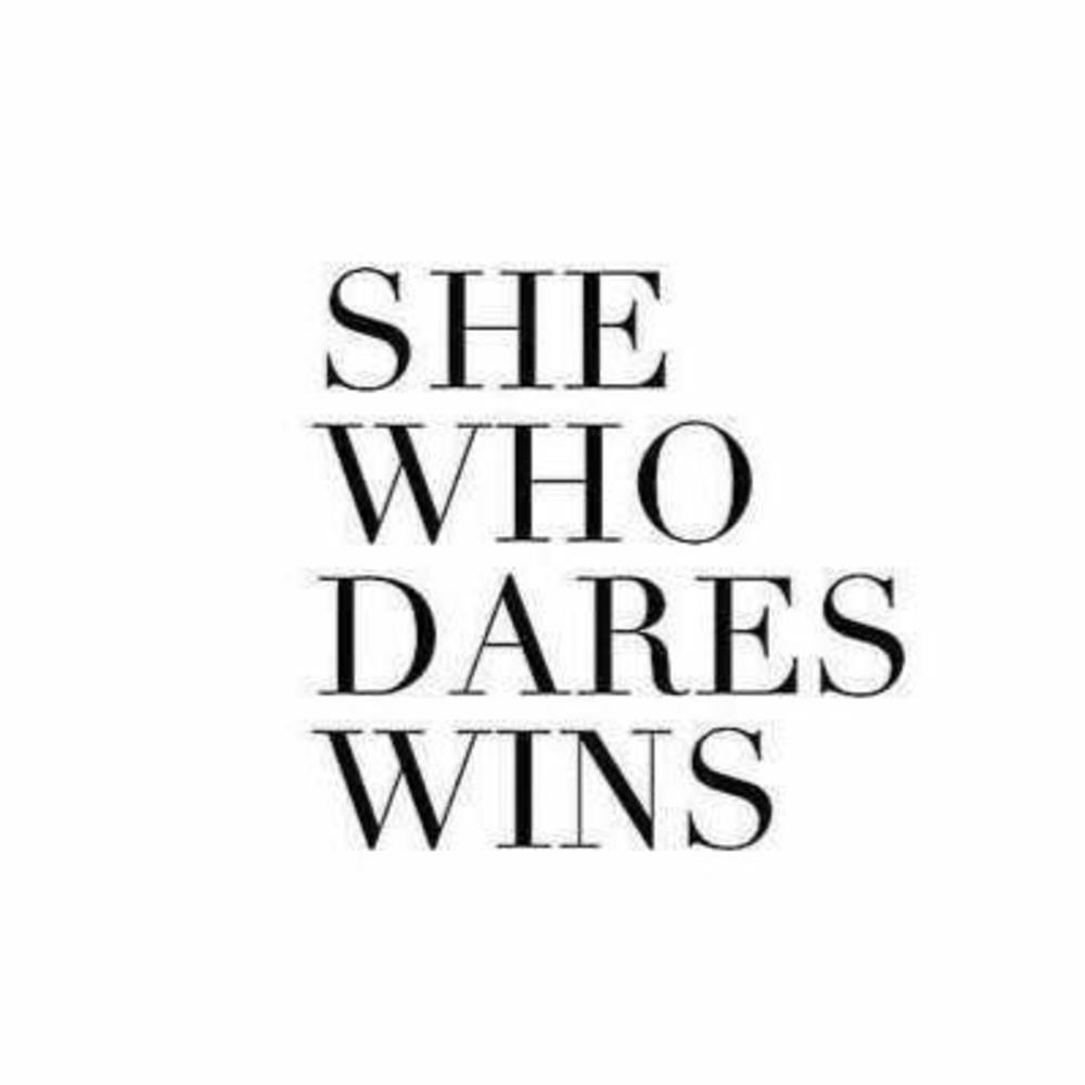 Meet your Posher, Claudia